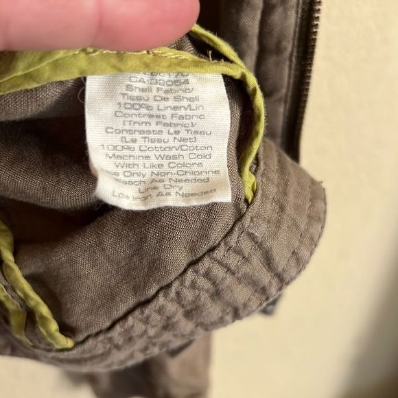 Linen Ruffle Jacket - Picture 6 of 11